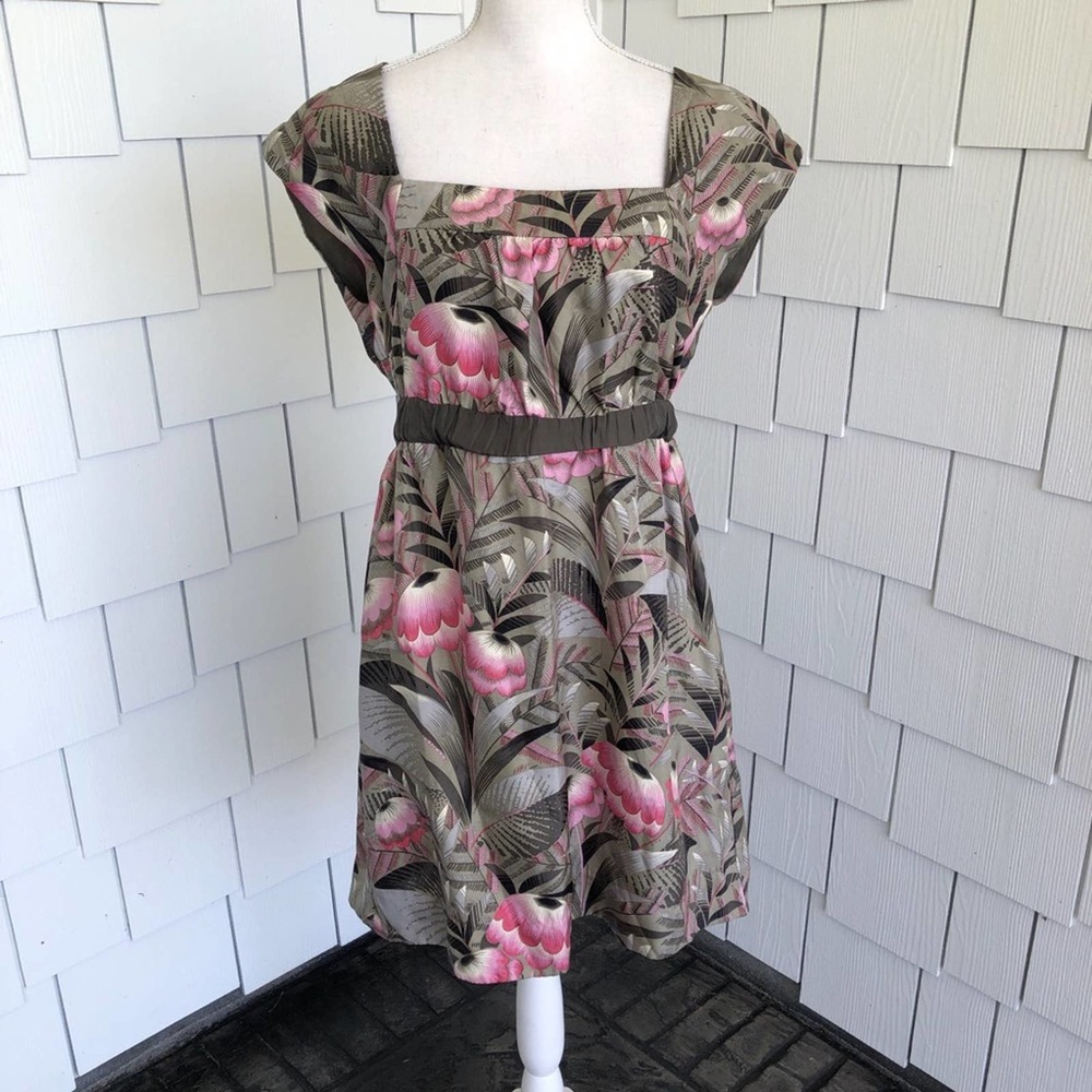Moulinette Soeurs for Anthropologie Women's Gray/Pink Silk Floral Dress sz 10